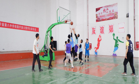 威宁县第八中学成功举办第五届教师活动周活动