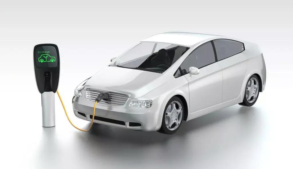 福州万通：新能源汽车发展的“黄金时代”，正需要技术人才的加入！